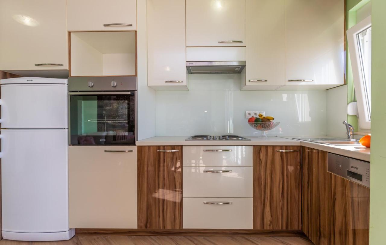 Ferienwohnung Andela 1 Makarska Exterior foto
