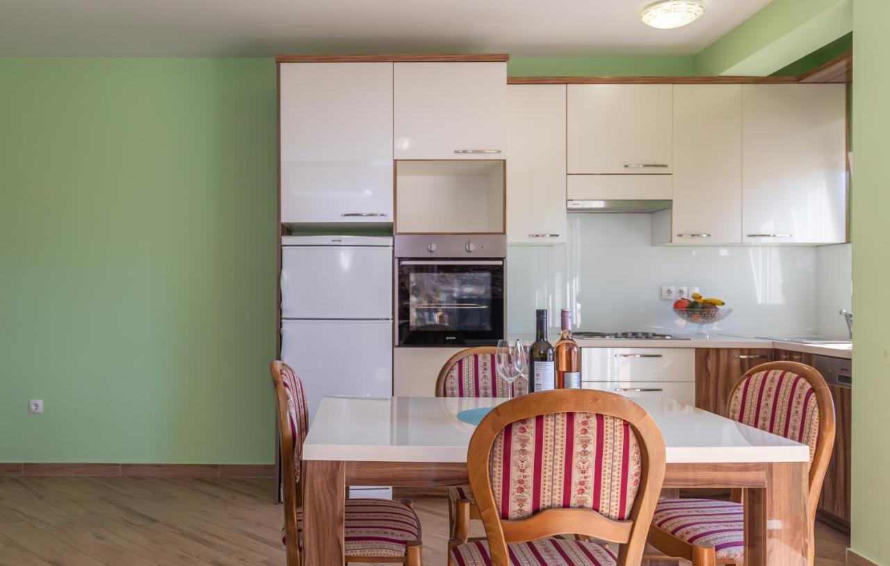 Ferienwohnung Andela 1 Makarska Exterior foto